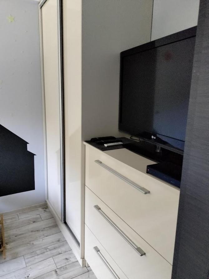 Nowoczesne Mieszkanie 63M2 Jastrzębie Zdrój Esterno foto